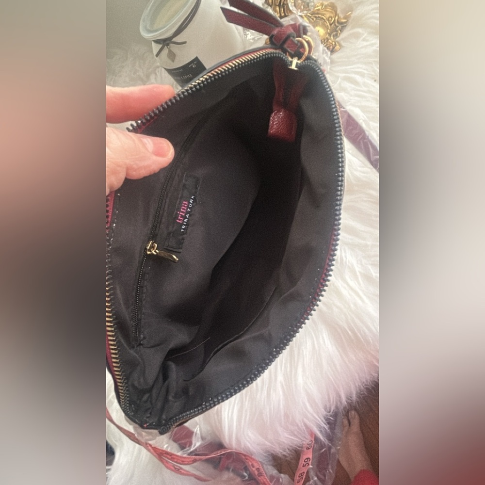 Trina Turk NWT Crossbody Bag - Picture 14 of 16
